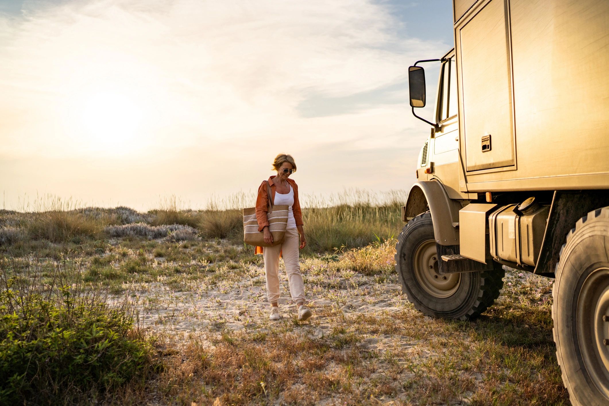 overland expedition vehicle outdoor